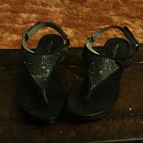 Black Sandals - Picture 3 of 5